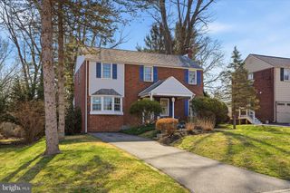 514 KINGSTON RD, Oreland, PA 19075