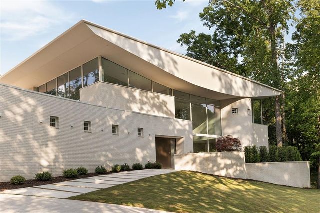 3619 Ivy Road NE, Atlanta, GA 30342