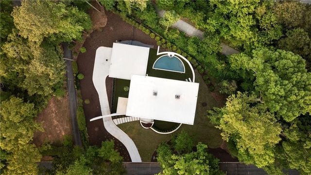 3619 Ivy Road NE, Atlanta, GA 30342