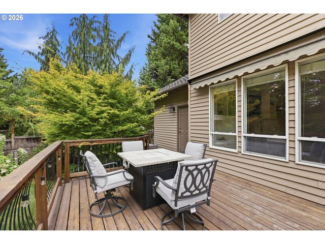 13846 Sw LEAH Ter, Portland, OR 97224