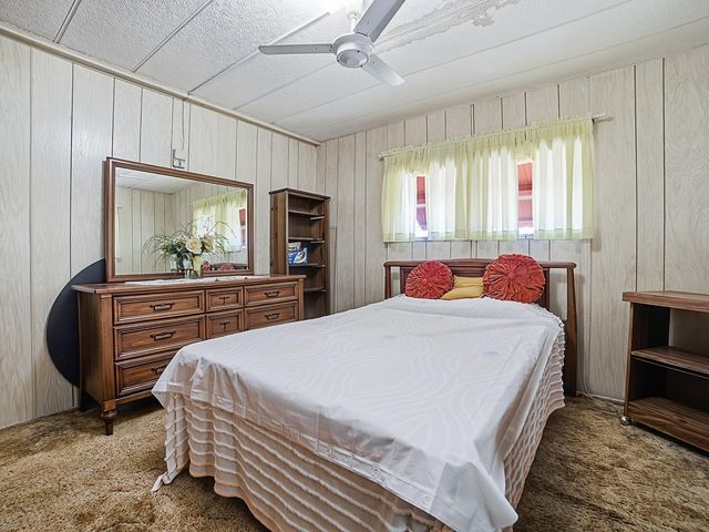 25919 ZINNIA LANE, Astatula, FL 34705