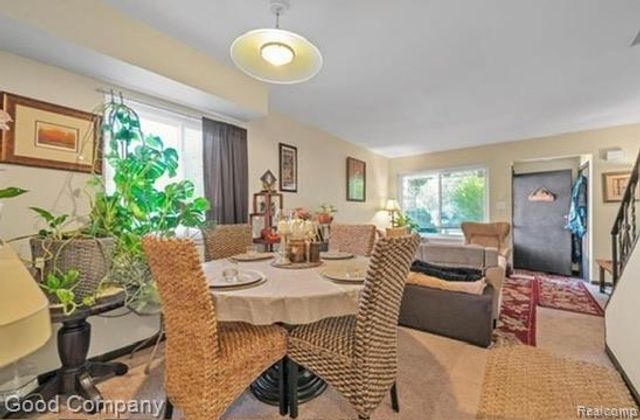 27065 Dowland Street, Warren, MI 48092