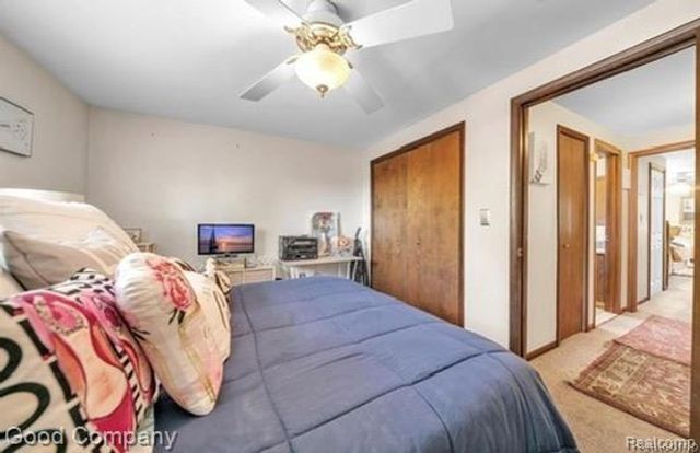 27065 Dowland Street, Warren, MI 48092