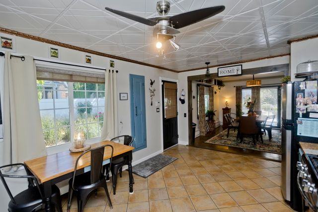 65 Beauchamp Terr., Chicopee, MA 01020