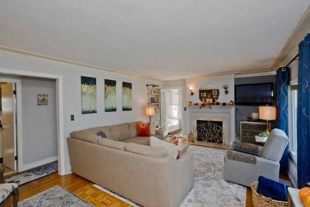 65 Beauchamp Terr., Chicopee, MA 01020