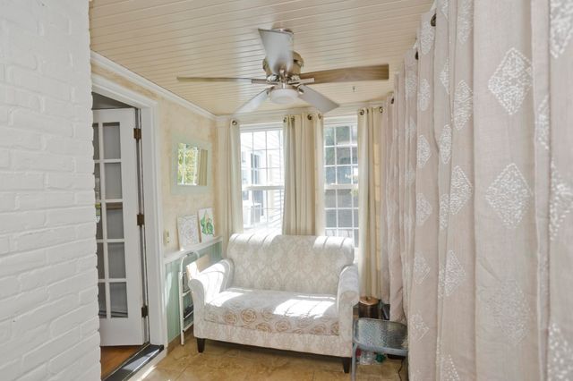 65 Beauchamp Terr., Chicopee, MA 01020