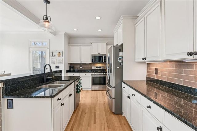 534 Oriole Farm Trail, Canton, GA 30114