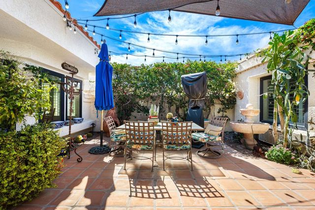 49520 Avenida Vista Bonita, La Quinta, CA 92253