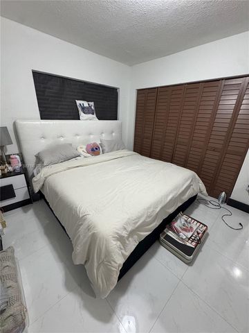 6411 W 27th Way 201, Hialeah, FL 33016