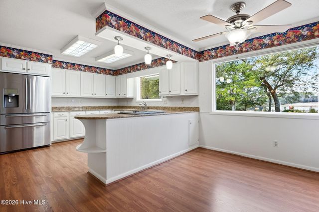 168 Leslie Drive, Hubert, NC 28539