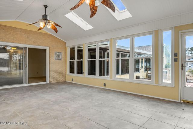 168 Leslie Drive, Hubert, NC 28539