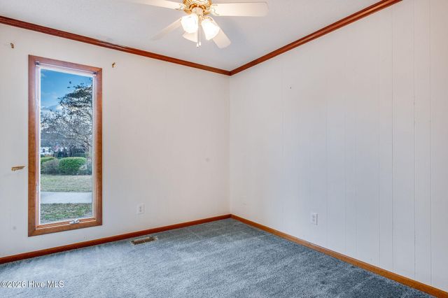 168 Leslie Drive, Hubert, NC 28539