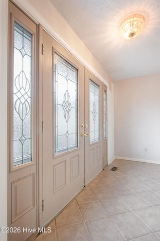 168 Leslie Drive, Hubert, NC 28539