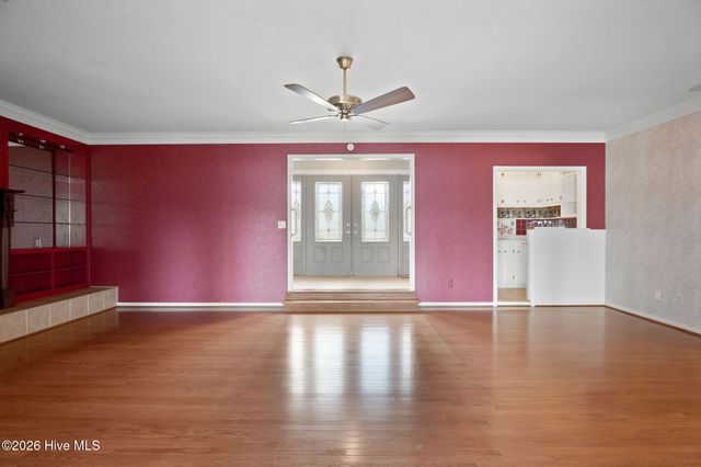 168 Leslie Drive, Hubert, NC 28539