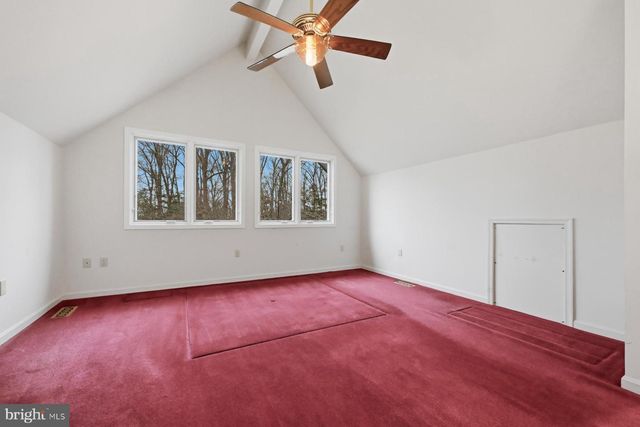 143-A E LAKE DR, Annapolis, MD 21403