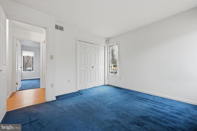 143-A E LAKE DR, Annapolis, MD 21403