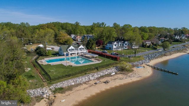 143-A E LAKE DR, Annapolis, MD 21403