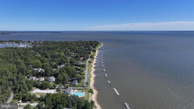 143-A E LAKE DR, Annapolis, MD 21403