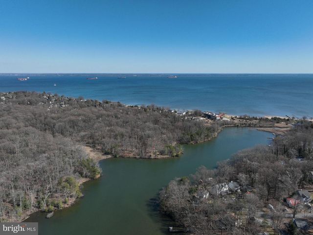 143-A E LAKE DR, Annapolis, MD 21403