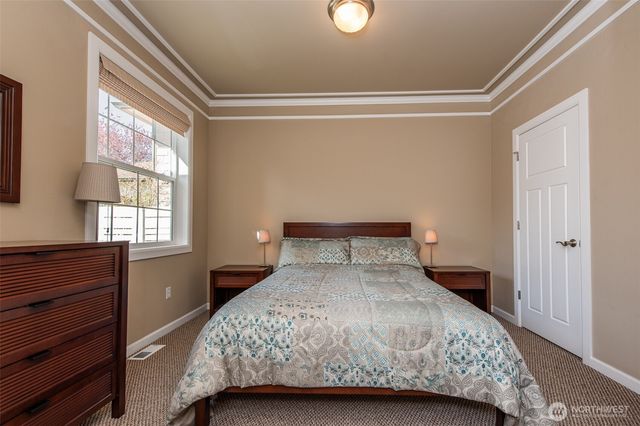 71 Mount Baker Drive, Sequim, WA 98382