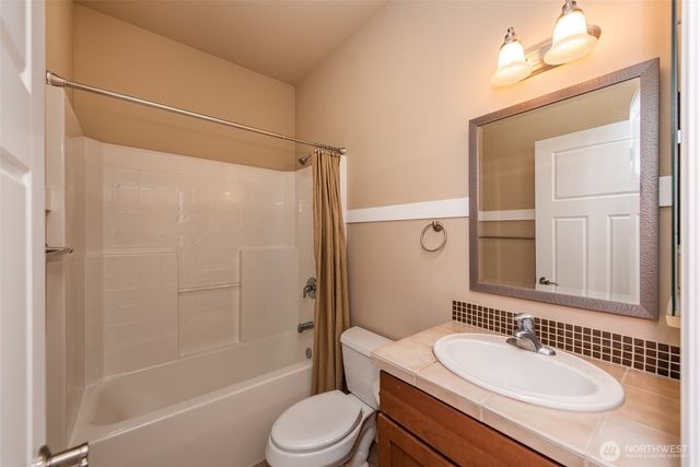 71 Mount Baker Drive, Sequim, WA 98382
