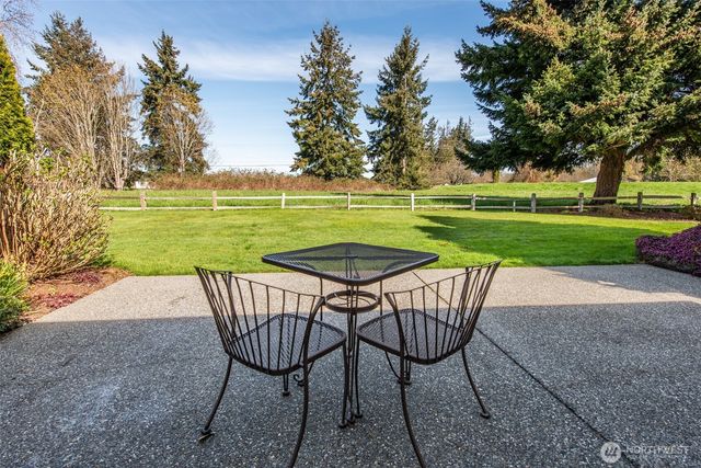 71 Mount Baker Drive, Sequim, WA 98382