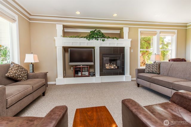 71 Mount Baker Drive, Sequim, WA 98382
