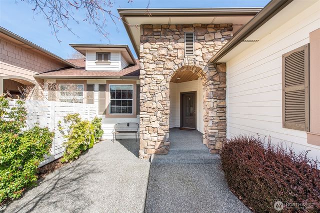 71 Mount Baker Drive, Sequim, WA 98382