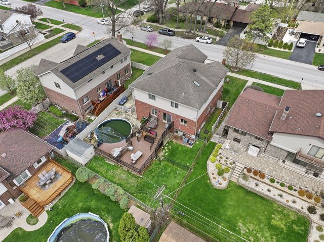 5733 W 97th Street, Oak Lawn, IL 60453