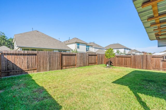 2382 Tavo Trail Drive, Conroe, TX 77301