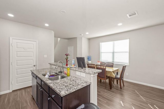 2382 Tavo Trail Drive, Conroe, TX 77301