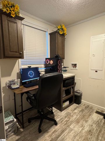 9070 Greenpond Road, Gray Court, SC 29645