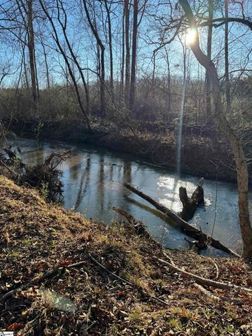 9070 Greenpond Road, Gray Court, SC 29645