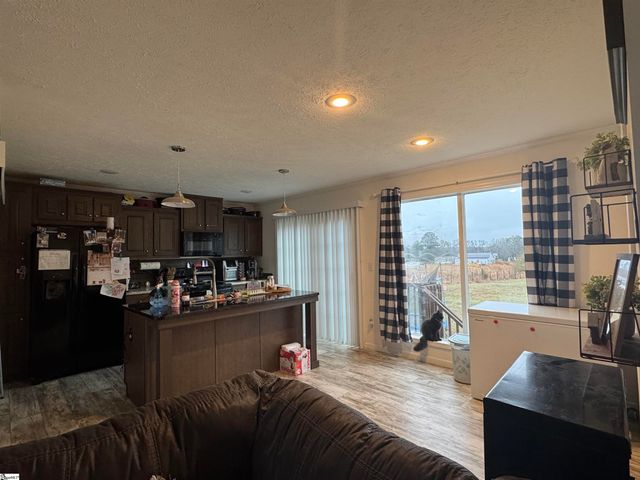 9070 Greenpond Road, Gray Court, SC 29645