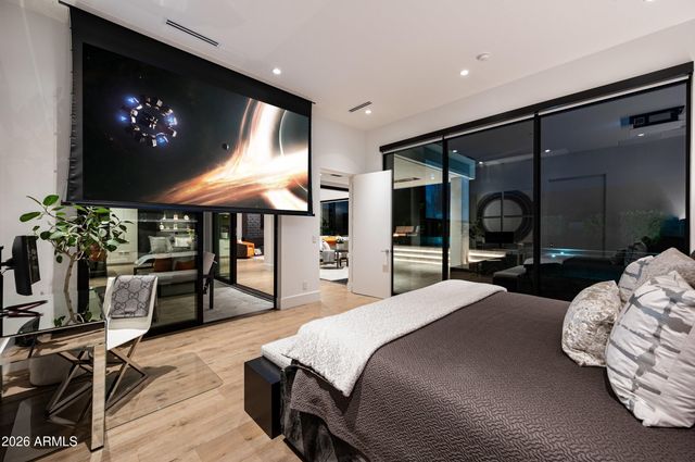 6914 E CACTUS WREN Road, Paradise Valley, AZ 85253