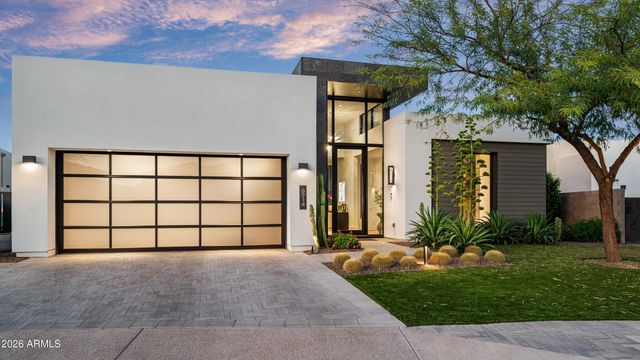 6914 E CACTUS WREN Road, Paradise Valley, AZ 85253