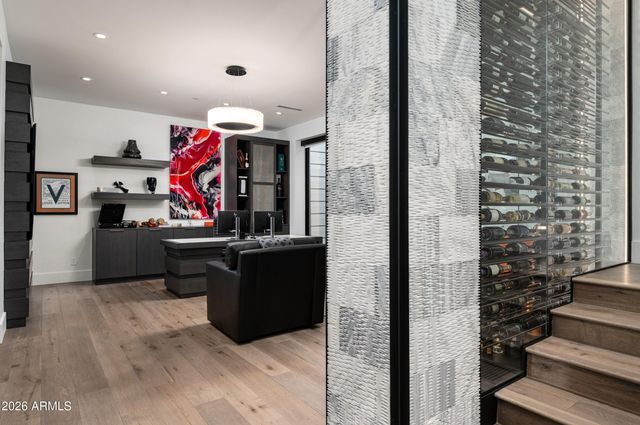 6914 E CACTUS WREN Road, Paradise Valley, AZ 85253