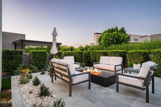 6914 E CACTUS WREN Road, Paradise Valley, AZ 85253