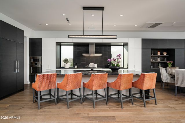 6914 E CACTUS WREN Road, Paradise Valley, AZ 85253