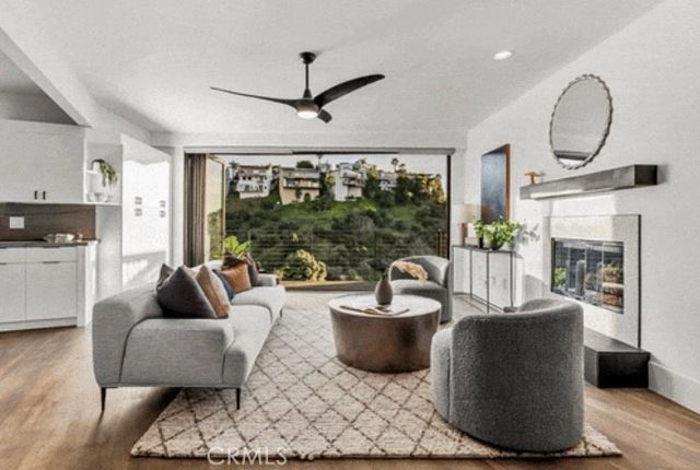 6422 Weidlake, Los Angeles, CA 90068