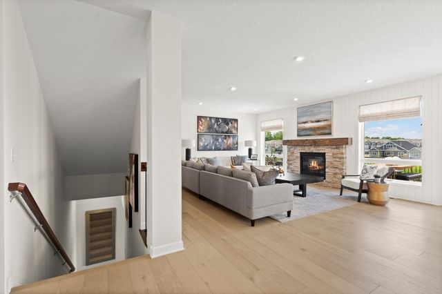 14663 107th Place N, Maple Grove, MN 55369