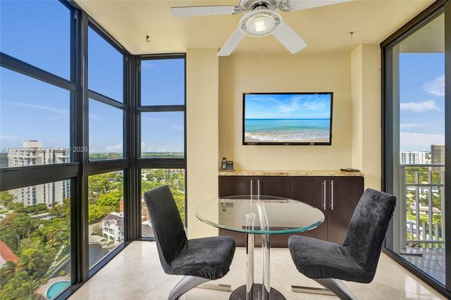 4000 Towerside Ter 2111, Miami, FL 33138