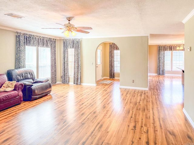 2660 Bateman Road, Okolona, AR 71962