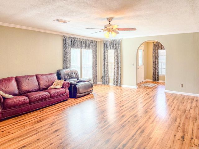 2660 Bateman Road, Okolona, AR 71962