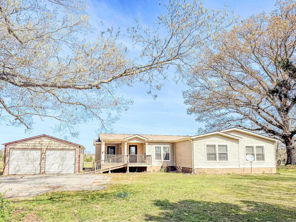 2660 Bateman Road, Okolona, AR 71962