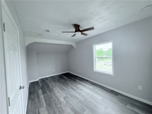 945 Springfield Street, Dayton, OH 45403