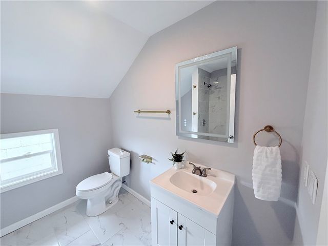 945 Springfield Street, Dayton, OH 45403