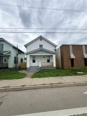 945 Springfield Street, Dayton, OH 45403