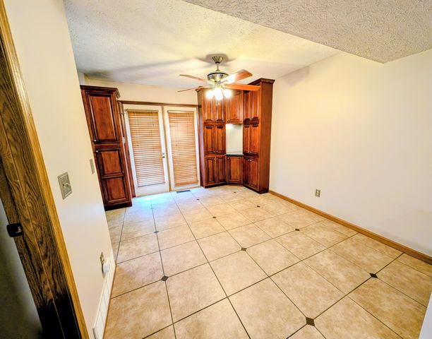 1259 Somerset Way, Pickerington, OH 43147