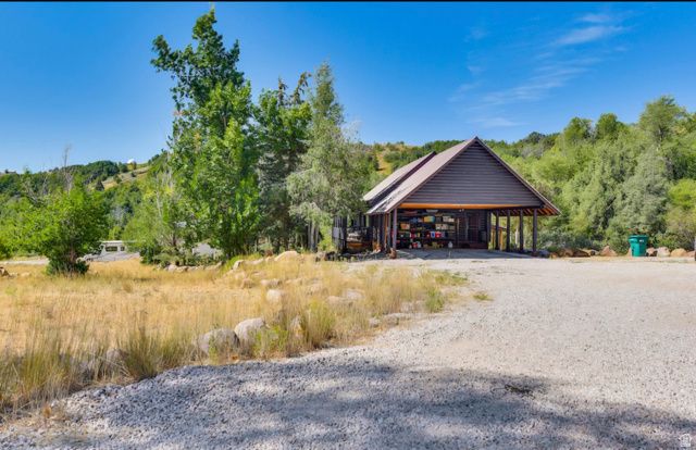 2891 N EVERGREEN PARK DR, Huntsville, UT 84317